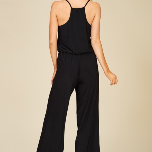 Black Wide Leg Loose Fit Jumpsuit - Picture 8 of 8